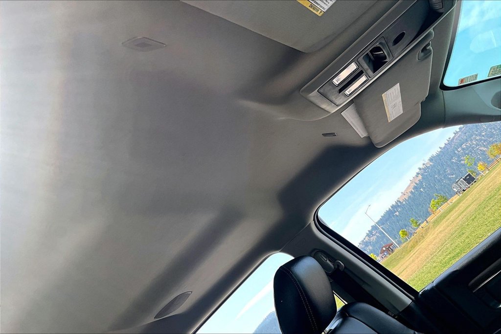 Used 2018 RAM 1500 Laramie AWD/4WD image 22