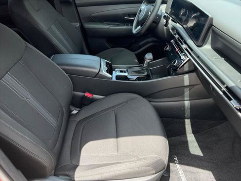 Used 2026 Hyundai Tucson SEL FWD image 7
