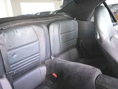 Used 2001 Porsche 911 Carrera 4 AWD/4WD image 18