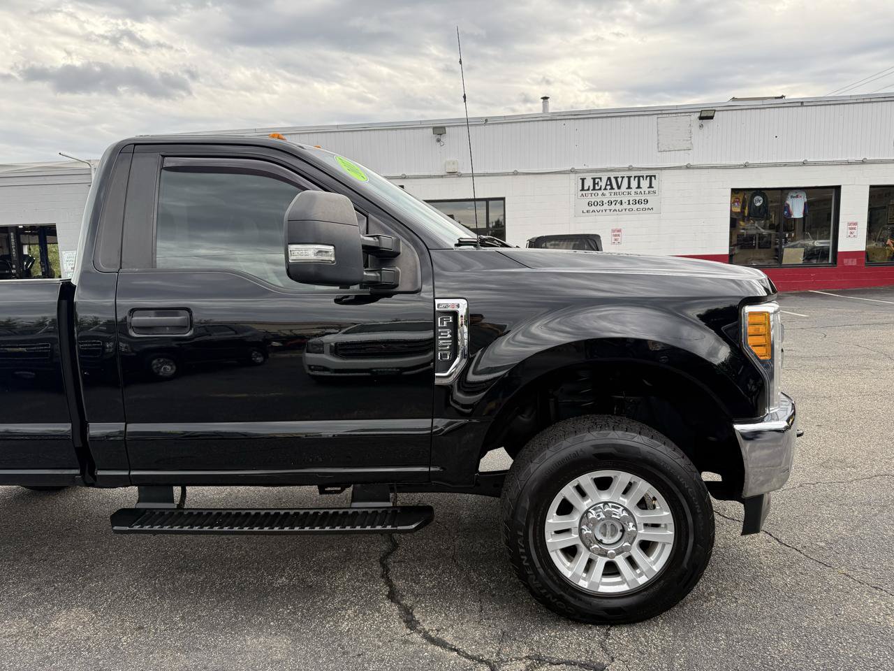 Used 2017 Ford F350 XL AWD/4WD image 21