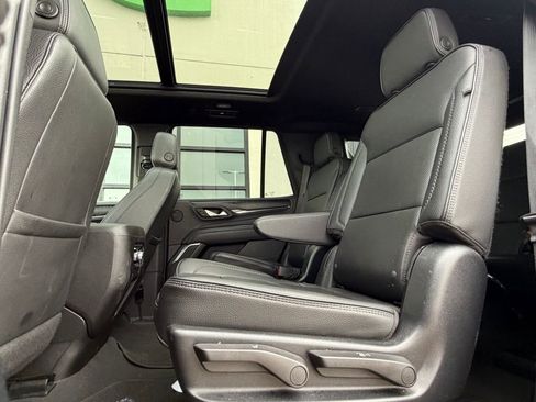 Used 2023 GMC Yukon Denali image 9
