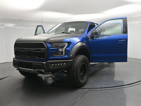 Used 2018 Ford F150 Raptor w/ Equipment Group 802A Luxury AWD/4WD image 31