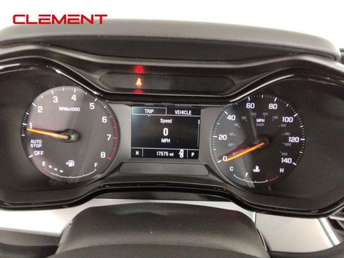 Used 2024 Chevrolet Trax LS FWD image 14