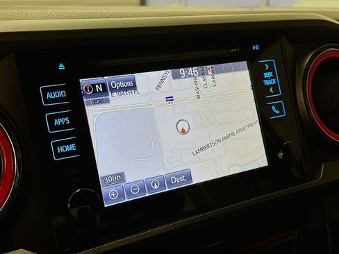 Used 2019 Toyota Tacoma TRD Sport image 22