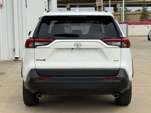 Used 2024 Toyota RAV4 XLE image 5