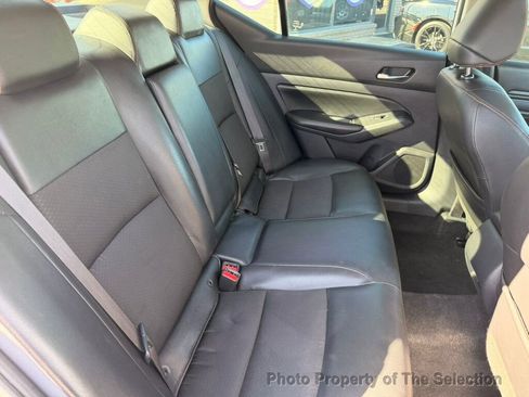 Used 2019 Nissan Altima 2.5 SR w/ SR Premium Package image 52