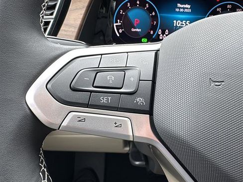 New 2026 Volkswagen Atlas SE image 16