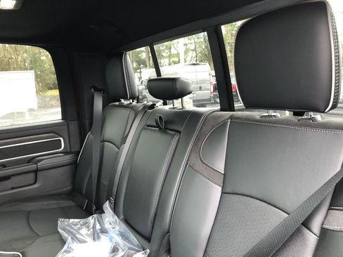 New 2026 RAM 2500 Laramie w/ Sport Appearance Package AWD/4WD image 19