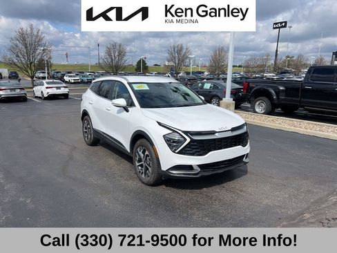 Certified 2024 Kia Sportage EX image 7