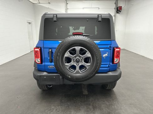 Used 2024 Ford Bronco Big Bend image 7