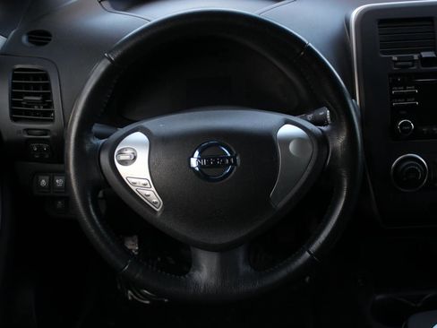 Used 2014 Nissan Leaf S w/ Charge Package image 28