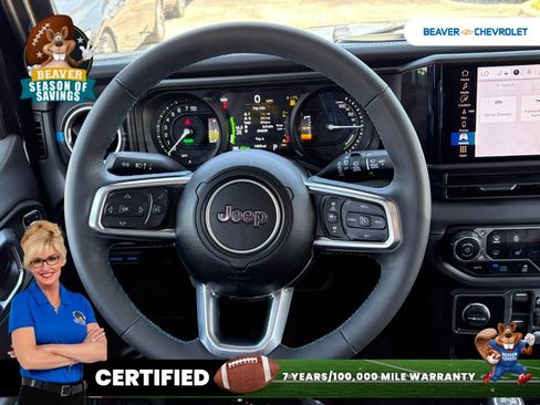 Used 2024 Jeep Wrangler High Altitude AWD/4WD image 18