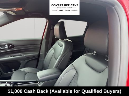 New 2026 Jeep Compass Latitude image 27