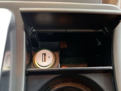 Used 2013 Land Rover Range Rover Sport HSE LUX image 33