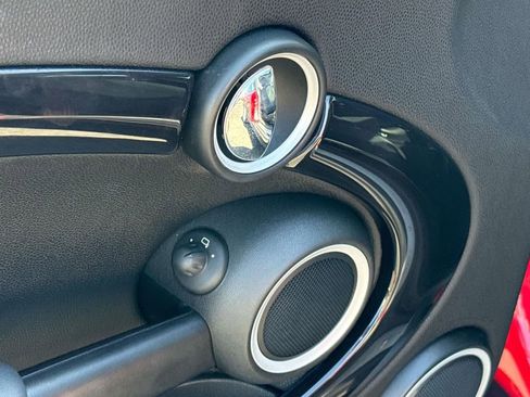 Used 2009 MINI Cooper Hardtop FWD image 11