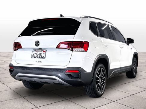 Used 2022 Volkswagen Taos S FWD image 14