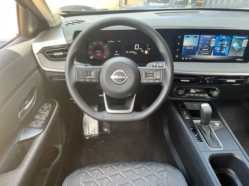 New 2026 Nissan Kicks SV image 14