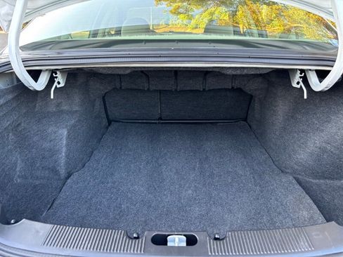 Used 2007 Ford Taurus SE image 13