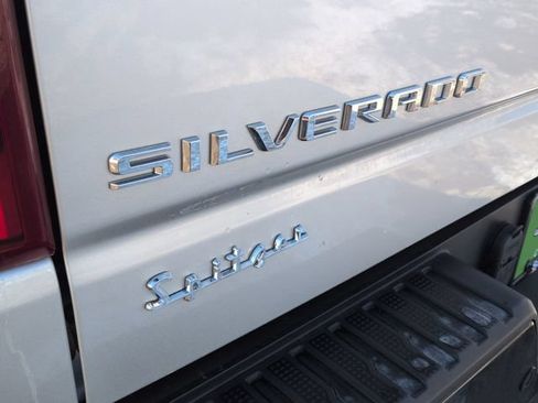 Used 2021 Chevrolet Silverado 1500 LT Trail Boss w/ Convenience Package II AWD/4WD image 34