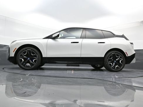 New 2025 BMW iX xDrive50 image 26