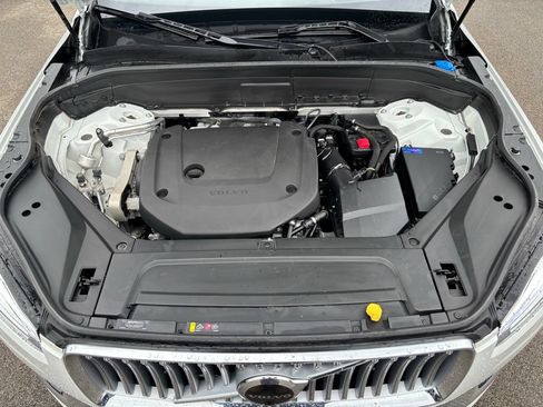 Certified 2024 Volvo XC90 B6 Ultimate AWD/4WD image 29