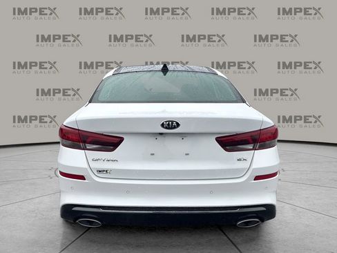 Used 2020 Kia Optima Premium image 4