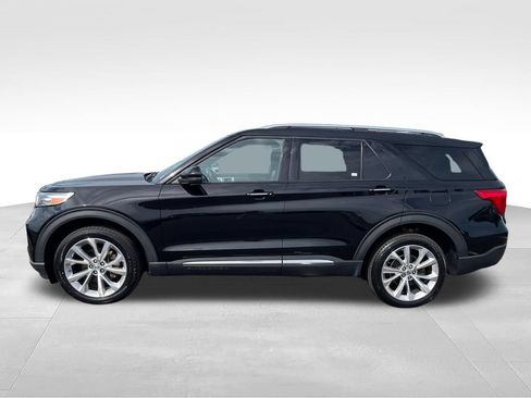 Used 2022 Ford Explorer Platinum w/ Equipment Group 601A AWD/4WD image 2