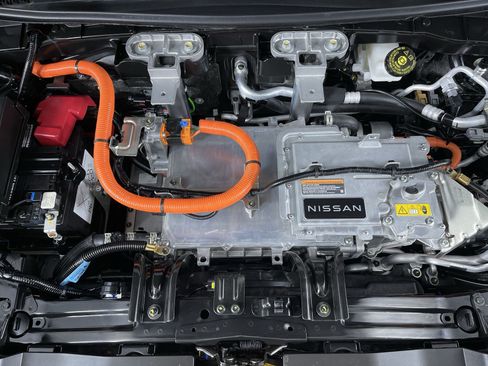 Certified 2024 Nissan Ariya AWD image 28
