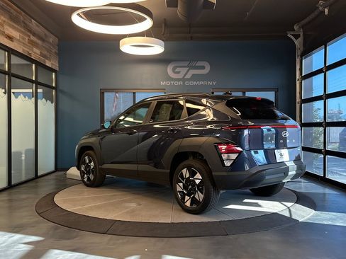 Used 2025 Hyundai Kona SEL AWD/4WD image 5