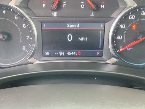 Used 2024 Chevrolet Equinox LT image 25