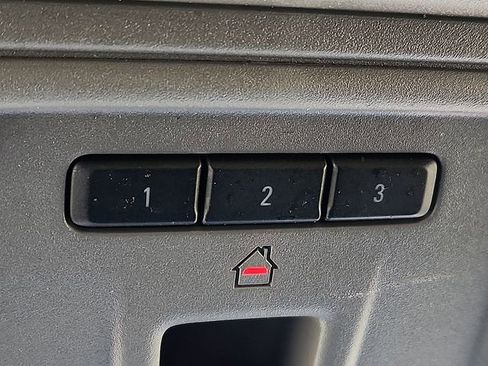 Used 2020 GMC Sierra 1500 SLT image 19