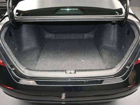Used 2020 Honda Accord LX image 11
