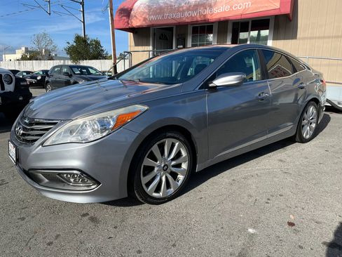Used 2016 Hyundai Azera Limited image 3