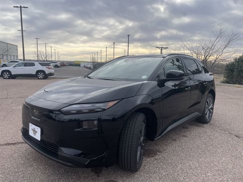 New 2026 Subaru Solterra image 3