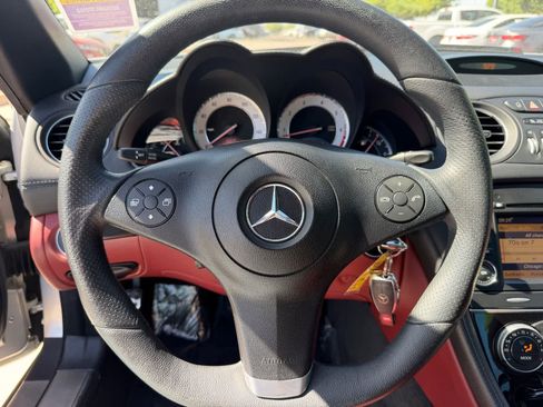 Used 2009 Mercedes-Benz SL 550 image 16