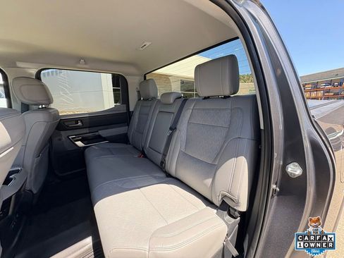 Used 2024 Toyota Tundra Limited AWD/4WD image 27