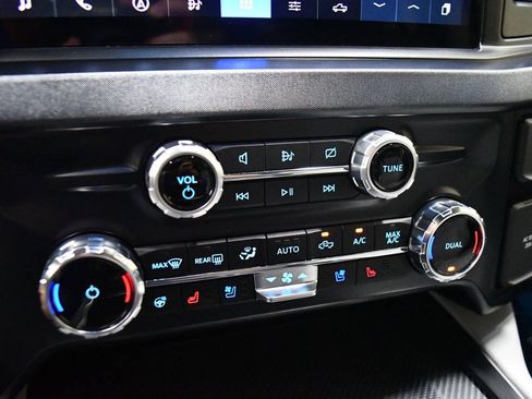 Used 2023 Ford F450 Limited w/ FX4 Off-Road Package AWD/4WD image 24