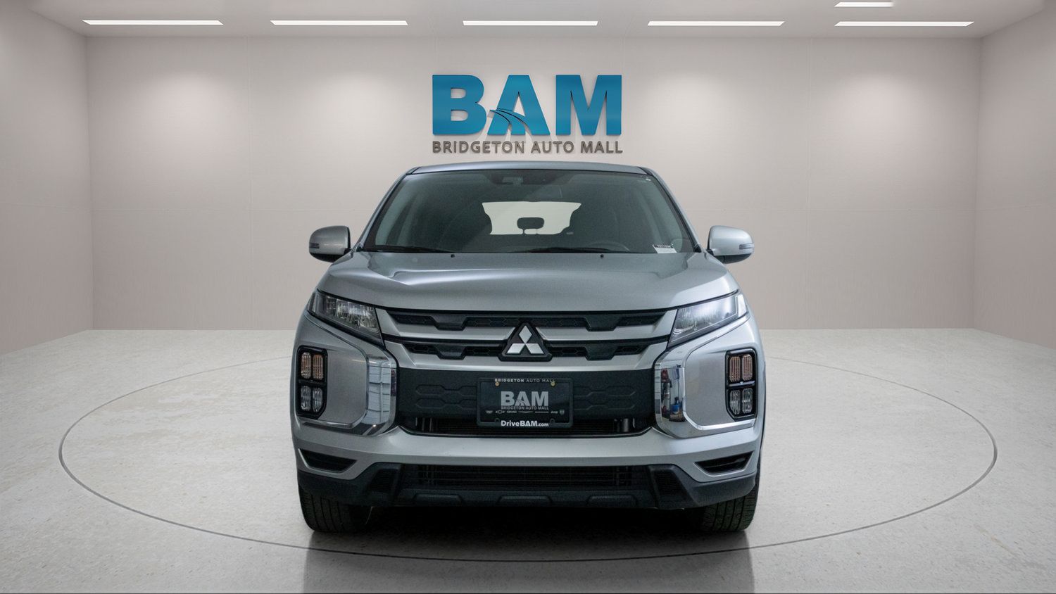 Used 2024 Mitsubishi Outlander Sport SE AWD/4WD image 2