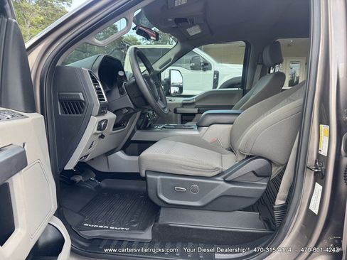 Used 2018 Ford F250 XLT w/ XLT Premium Package AWD/4WD image 12