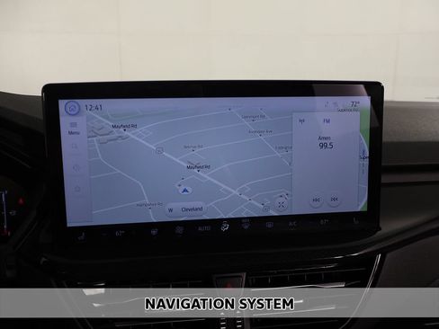 Used 2024 Ford Escape ST-Line w/ Tech Pack #1 AWD/4WD image 3
