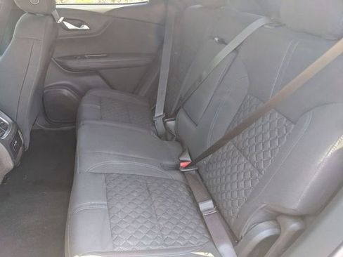 Used 2022 Chevrolet Blazer LT AWD/4WD image 25
