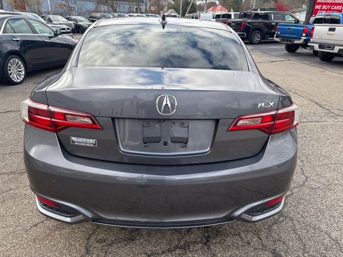 Used 2018 Acura ILX image 4