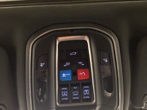 New 2026 Jeep Grand Wagoneer Limited AWD/4WD image 15