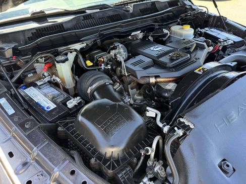 Used 2015 RAM 2500 Tradesman w/ Chrome Appearance Group AWD/4WD image 23