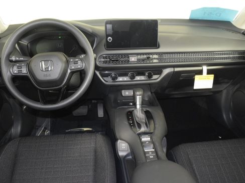 New 2026 Honda HR-V LX image 11