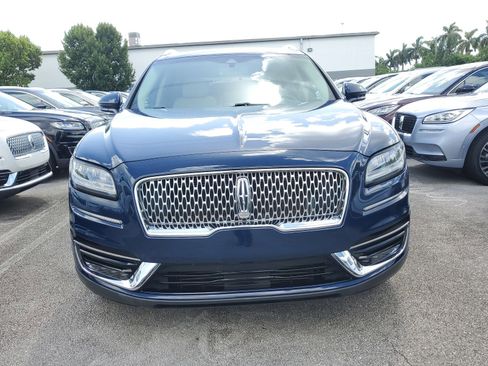 Used 2019 Lincoln Nautilus Reserve image 2