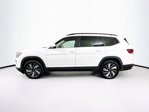 Used 2025 Volkswagen Atlas SE FWD image 4