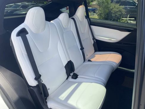 Used 2018 Tesla Model X 100D AWD/4WD image 14