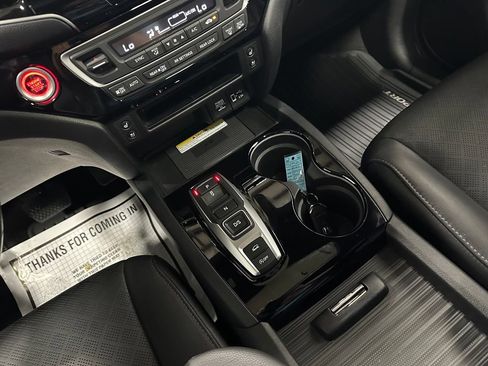 Used 2022 Honda Passport Elite image 37