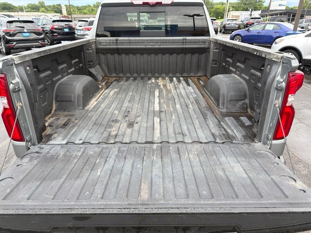 Used 2023 Chevrolet Silverado 1500 LTZ w/ Technology Package AWD/4WD image 13